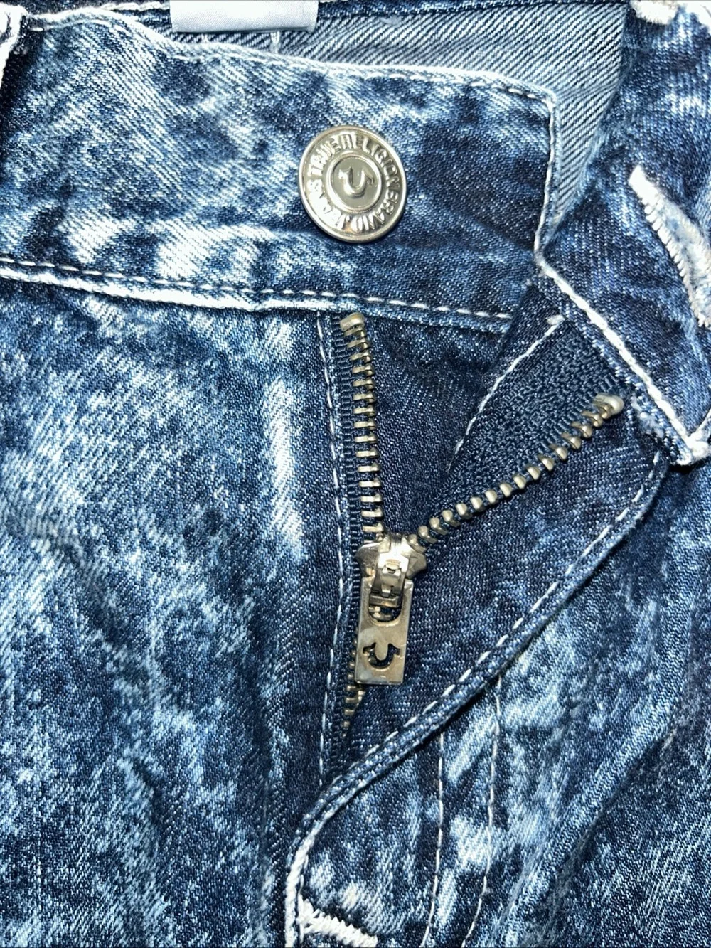True Religion World Tour Acid Wash Men’s 32X32 Ricky Flap Straight Jeans NWT